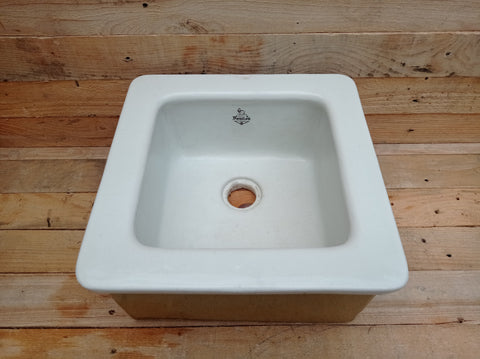 Royal Doulton Cane & White Stoneware Sink