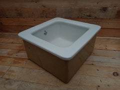 Royal Doulton Cane & White Stoneware Sink