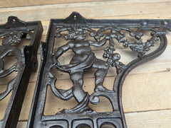 Victorian Cherub Cast Iron Throne High Level Toilet Seat Floor Brackets