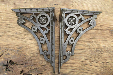 8 3/4" Art Nouveau High Level Cast Iron Toilet Cistern Brackets - Ornate