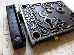 Ornate Art Nouveau Cast Iron Privacy Door Lock 