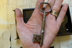 7" x 5" Cast Iron & Brass Door Rim Lock, Key & Keep - Intricate Key