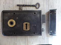 7" x 4.5" Victorian Cast Iron & Brass Door Rim Lock, Key & Fancy Keep - Brass Badge